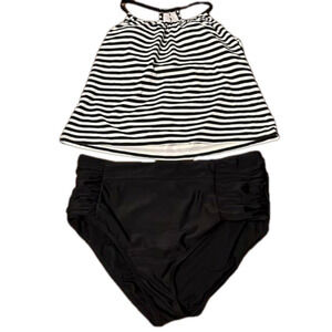 Kona Sol Tankini, top L and bottoms 16W/18W